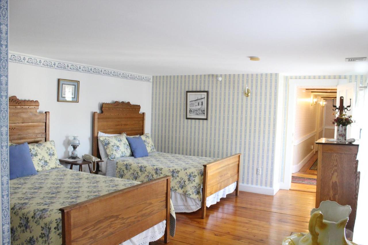 Old Orchard Inn