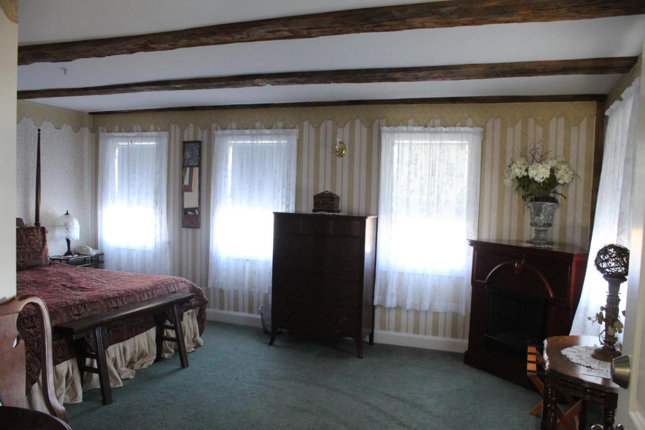 Old Orchard Inn